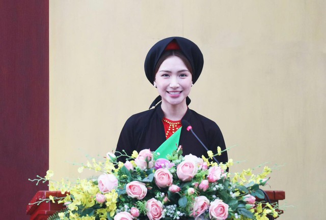 Vì sao Hòa Minzy gây sốt? - Ảnh 2.