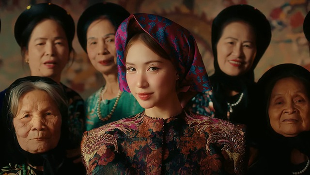 Vì sao Hòa Minzy gây sốt? - Ảnh 1.