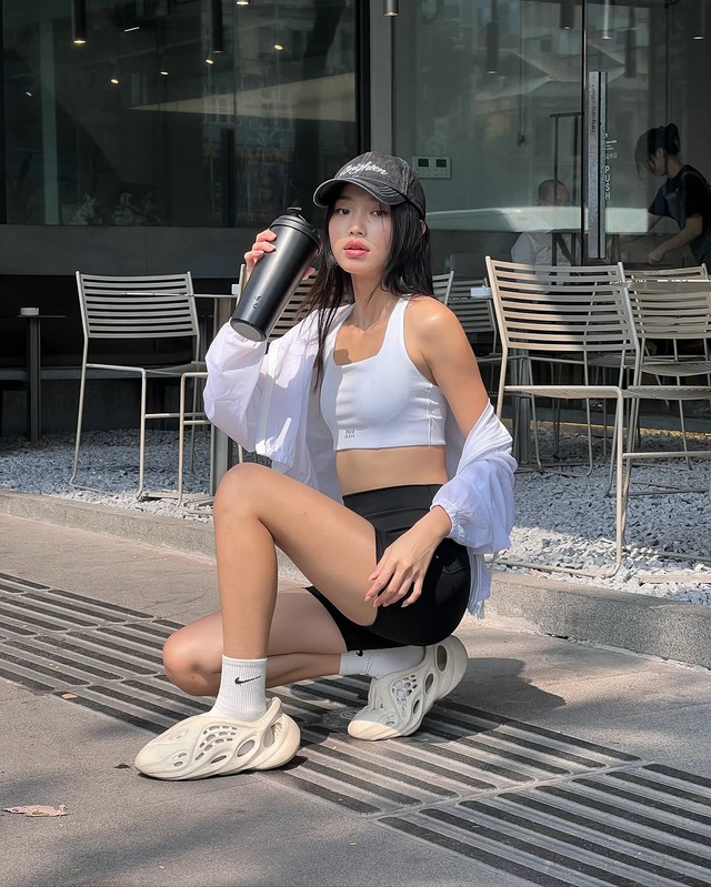 Ngại gì thể hiện phong cách cá tính với mũ lưỡi trai ngày hè- Ảnh 5.