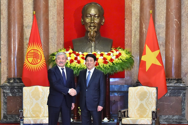N&acirc;ng tầm quan hệ Việt Nam - Kyrgyzstan - Ảnh 2.