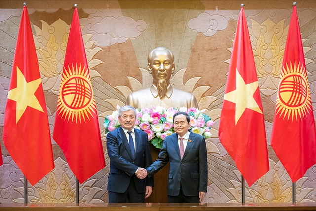 N&acirc;ng tầm quan hệ Việt Nam - Kyrgyzstan - Ảnh 4.
