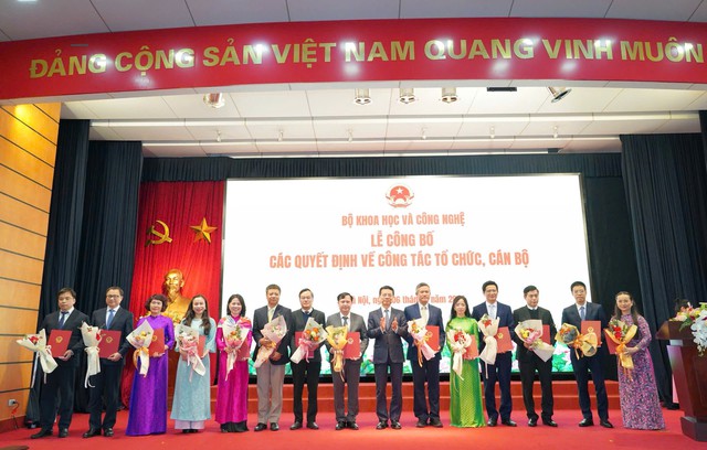 Bộ KH-CN bổ nhiệm 25 vị trí cấp trưởng - Ảnh 1.
