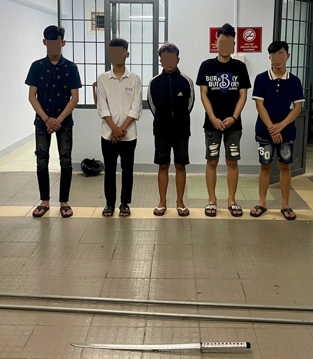 Triệu tập 35 côn đồ 'liên minh đường phố' học đòi chia khu vực quản lý - Ảnh 2.