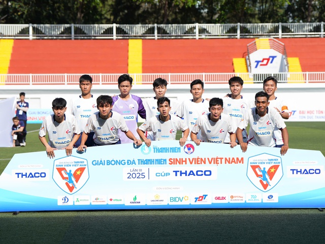 Tấm vé cuối cùng lọt vào tứ kết đã gọi tên...- Ảnh 1. Tấm vé cuối cùng lọt vào tứ kết đã gọi tên...- Ảnh 1.