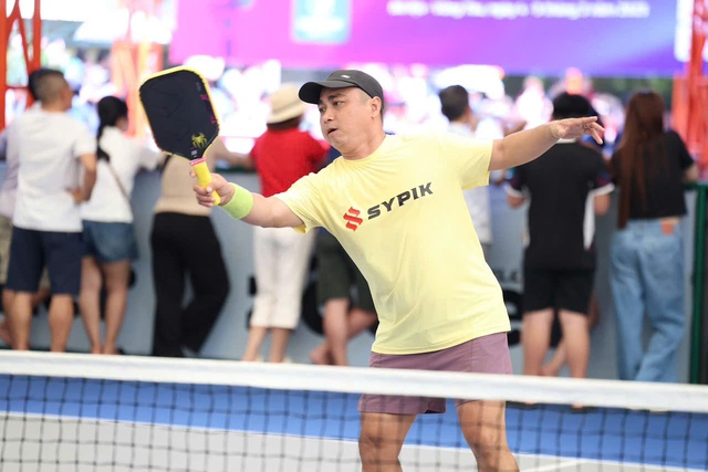 Trịnh Linh Giang và Lý Hoàng Nam đăng quang giải vô địch pickleball quốc gia 2025- Ảnh 11.