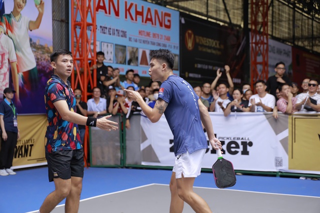 Trịnh Linh Giang và Lý Hoàng Nam đăng quang giải vô địch pickleball quốc gia 2025- Ảnh 2.