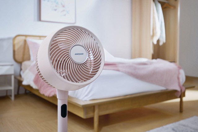 Giữ t&acirc;m trạng thoải m&aacute;i giữa những ng&agrave;y n&oacute;ng c&ugrave;ng quạt đối lưu kh&ocirc;ng kh&iacute; Acerpure Cozy - Ảnh 3.