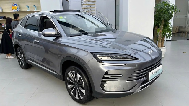 Loạt xe hybrid mới ‘rục rịch’ mở bán tại Việt Nam - Ảnh 2.