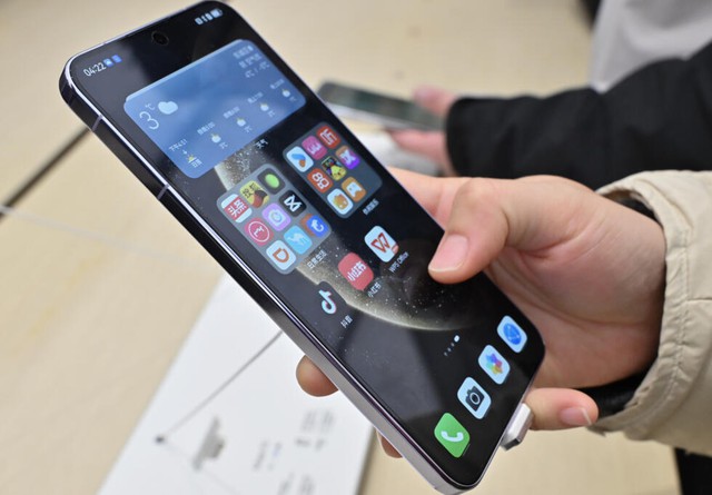 Smartphone Trung Quốc tiếp tục phát huy thế mạnh về pin - Ảnh 1.