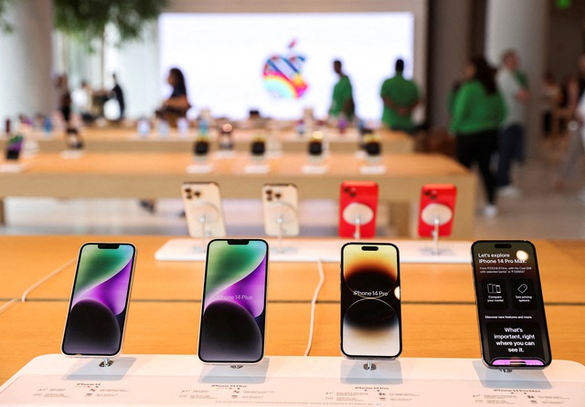 Apple thuê máy bay chở 600 tấn iPhone Ấn Độ sang Mỹ tránh thuế cao - Ảnh 1.