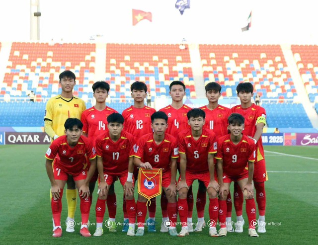 U.17 Việt Nam gục ngã ở ‘cửa thiên đường’, nỗi đau phút 87: Tại sao UAE đi World Cup?- Ảnh 1.