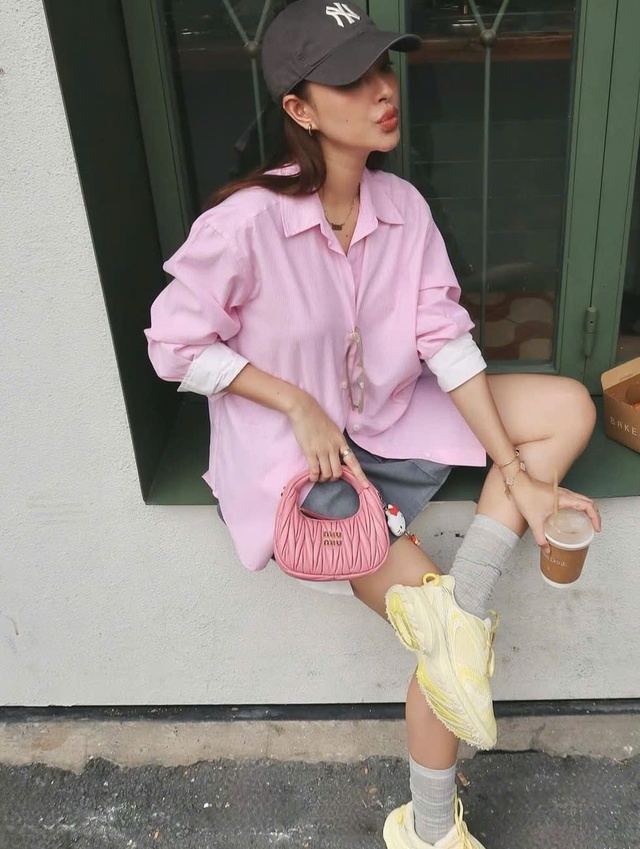 Nâng tầm cho vẻ ngoài với áo sơ mi đơn giản- Ảnh 4. Nâng tầm cho vẻ ngoài với áo sơ mi đơn giản- Ảnh 4.