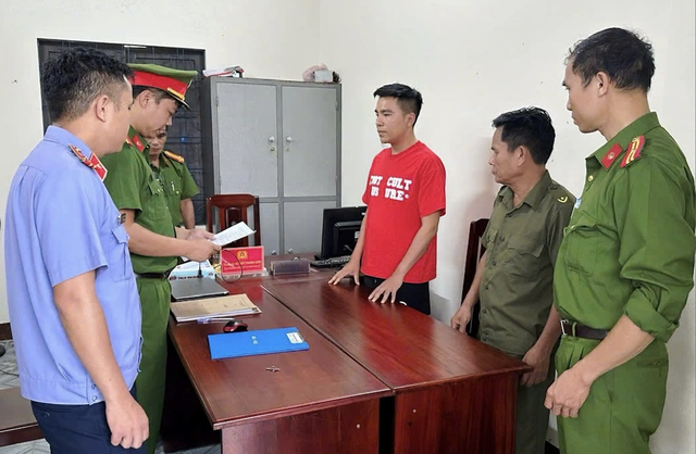 Loạt ồn ào của TikToker ‘Dưỡng Dướng Dường’ trước khi bị bắt- Ảnh 1.