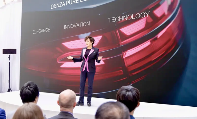 Sếp BYD khoe &ocirc; t&ocirc; điện Denza Z9 'tốt gấp 10 lần' xe sang của Đức - Ảnh 2.