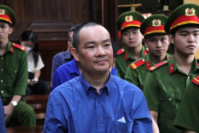 Mức án 13 bị cáo sai phạm tại Trung tâm dạy nghề lái xe Sài Gòn- Ảnh 2.