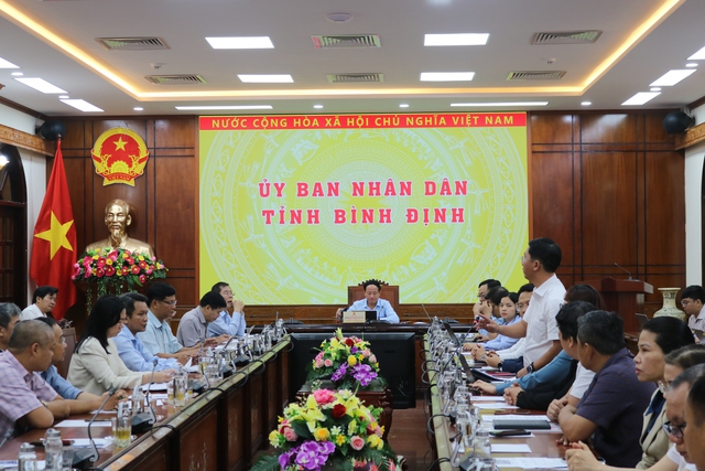 Giải phóng mặt bằng phải làm luôn thứ bảy, chủ nhật- Ảnh 1. Giải phóng mặt bằng phải làm luôn thứ bảy, chủ nhật- Ảnh 1.