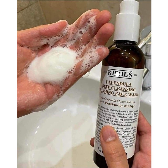 Top 10 sữa rửa mặt sạch s&acirc;u m&agrave; vẫn &lsquo;glowy&rsquo;, d&ugrave;ng một lần bỏ ngay loại cũ - Ảnh 16.