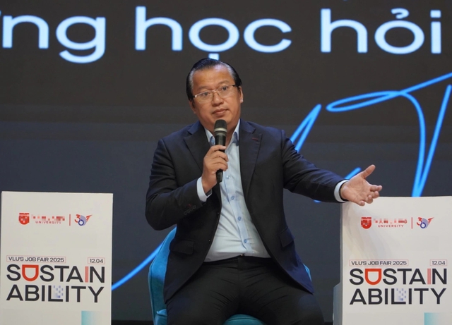 นักธุรกิจชื่อดังเล่าถึงวันแรกที่ทำงาน ต้องชงชา ถ่ายเอกสาร... - รูปที่ 1
