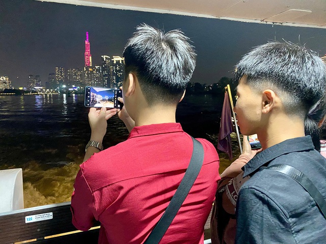Đừng bỏ lỡ trải nghiệm vi vu trên sông Sài Gòn...- Ảnh 3.