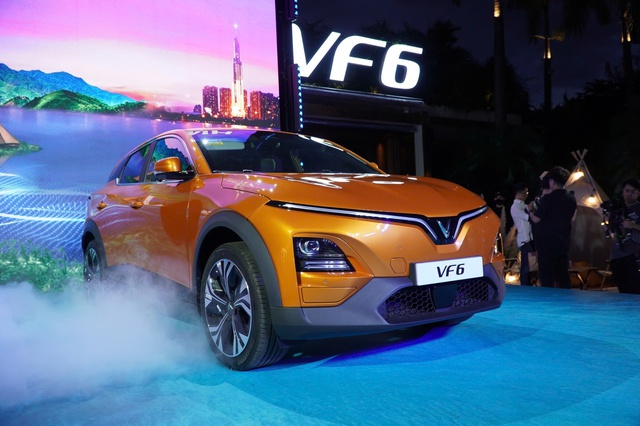 Vượt mặt “đàn em” VF 3, VF 5 thành mẫu xe hút khách nhất của VinFast - Ảnh 2.