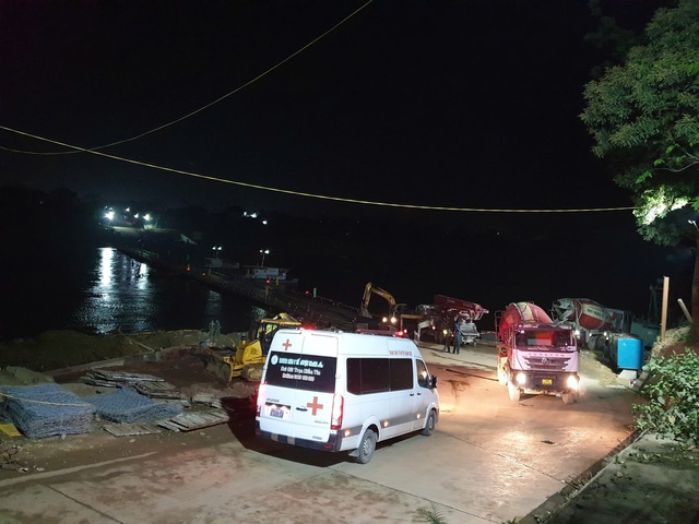 Nhật k&yacute; người l&iacute;nh c&ocirc;ng binh tr&ecirc;n cầu phao Phong Ch&acirc;u - Ảnh 1.