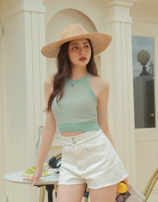 Diện mũ cói ‘đẹp mê ly’ cho các nàng sành điệu ngày hè- Ảnh 5.