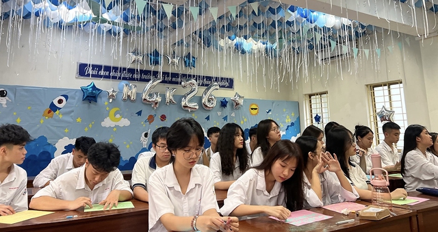 100 % Địa phương tổ chức thi thử để nâng cao chất lượng giáo dục - Ảnh 1. 100 % Địa phương tổ chức thi thử để nâng cao chất lượng giáo dục - Ảnh 1.