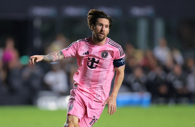 Nhận tin Messi sẽ đến, đội bóng Canada tăng giá vé gấp 10 lần: CĐV choáng váng- Ảnh 1. Nhận tin Messi sẽ đến, đội bóng Canada tăng giá vé gấp 10 lần: CĐV choáng váng- Ảnh 1.