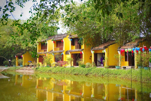 Bảo t&agrave;ng ở TP.HCM: Bảo t&agrave;ng &Aacute;o d&agrave;i ở c&ugrave; lao Long Phước- Ảnh 18.