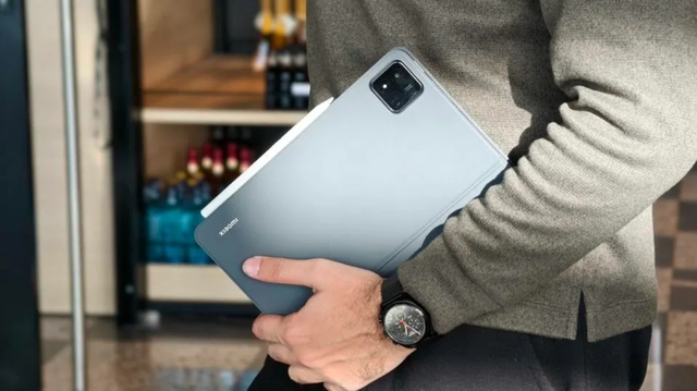 Trải nghiệm máy tính bảng Xiaomi Pad 7 kèm bàn phím và bút stylus - Ảnh 1.