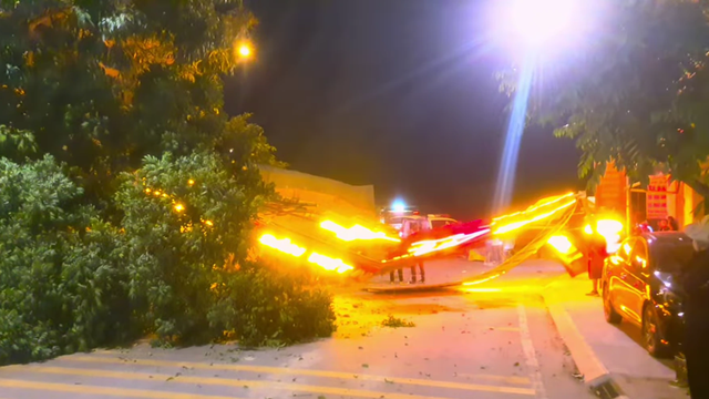 Thanh H&oacute;a: Tai nạn li&ecirc;n ho&agrave;n khiến h&agrave;ng chục người bị thương - Ảnh 2.