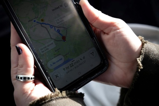 Đường d&acirc;y điện c&oacute; ảnh hưởng đến t&iacute;n hiệu GPS? - Ảnh 1.