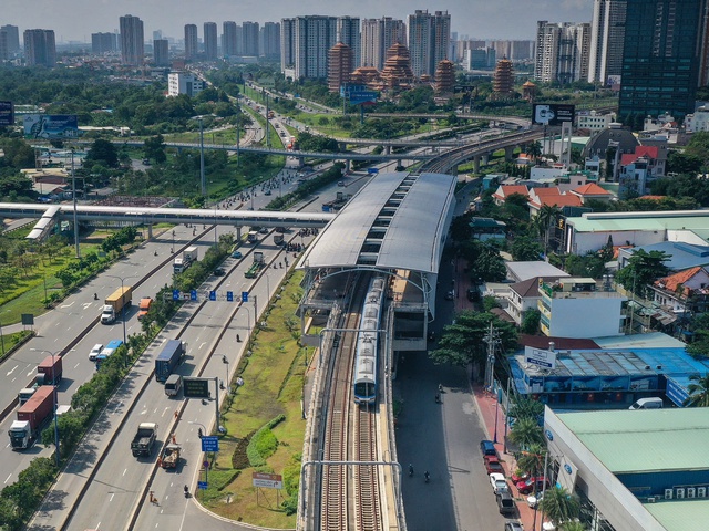 TP.HCM thử nghiệm nhiều hệ thống dùng chung sau sáp nhập- Ảnh 2. TP.HCM thử nghiệm nhiều hệ thống dùng chung sau sáp nhập- Ảnh 2.