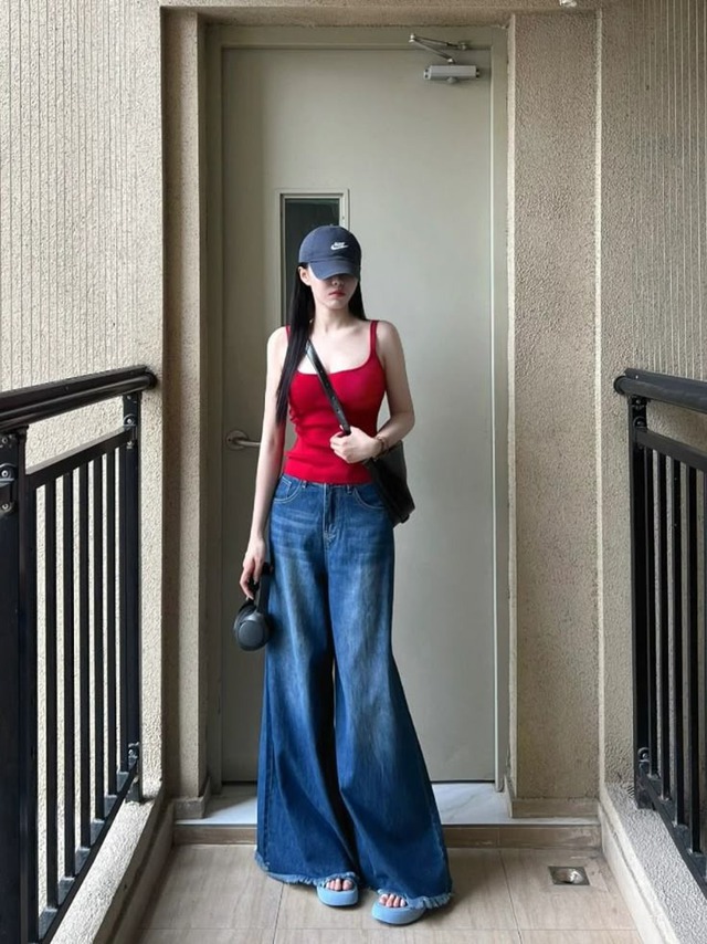 Những ‘tuyệt chiêu’ phối đồ với màu đỏ giúp nàng chinh phục mọi ánh nhìn- Ảnh 6.