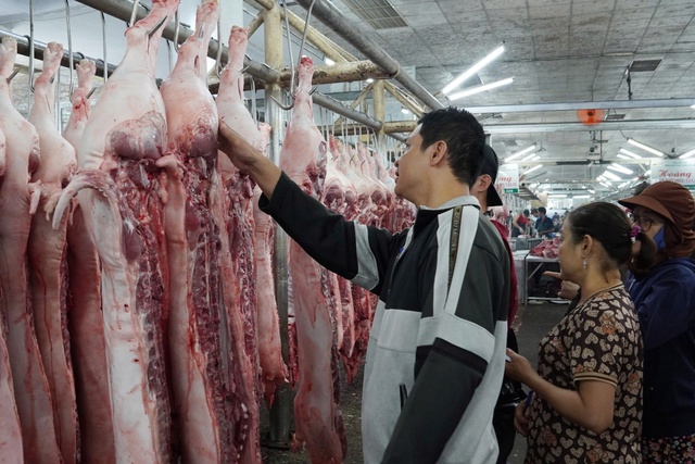 Gi&aacute; heo hơi h&ocirc;m nay 17.4.2025: 'Thủ phủ' chăn nu&ocirc;i l&ecirc;n mức cao nhất- Ảnh 1.