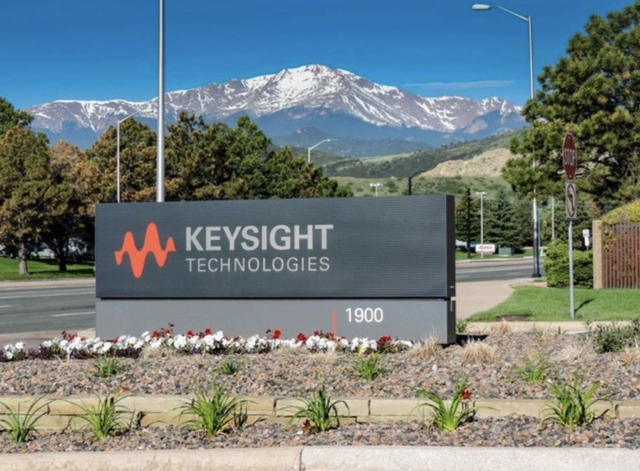 Keysight ra mắt giải pháp AI Data Centre Builder tối ưu kiến trúc mạng - Ảnh 1. Keysight ra mắt giải pháp AI Data Centre Builder tối ưu kiến trúc mạng - Ảnh 1.