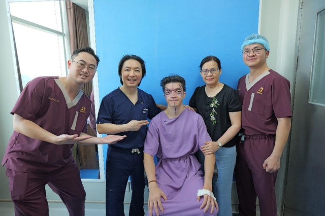 Vis Trương từ ch&agrave;ng trai &lsquo;Avatar&rsquo; đến so&aacute;i ca - Ảnh 2.