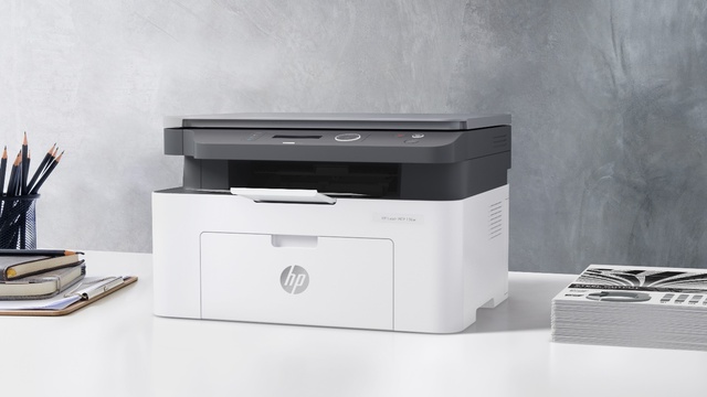 Tiết kiệm v&agrave; bền vững: M&aacute;y in HP LaserJet MFP 136w cho doanh nghiệp nhỏ - Ảnh 1.