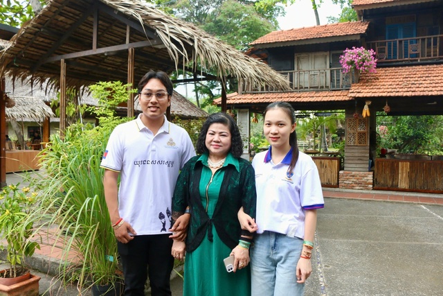 TP.HCM nghĩa tình: Mẹ Việt đỡ đầu sinh viên Lào, Campuchia- Ảnh 1.