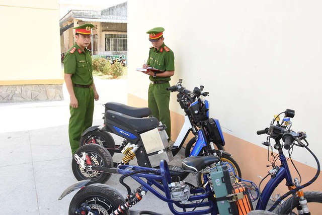 Lăng kính bạn đọc: Ngăn chặn tình trạng 'độ' xe đạp điện - Ảnh 1.
