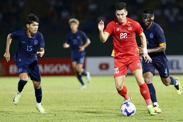 Nỗi lo của HLV Kim Sang-sik- Ảnh 1.