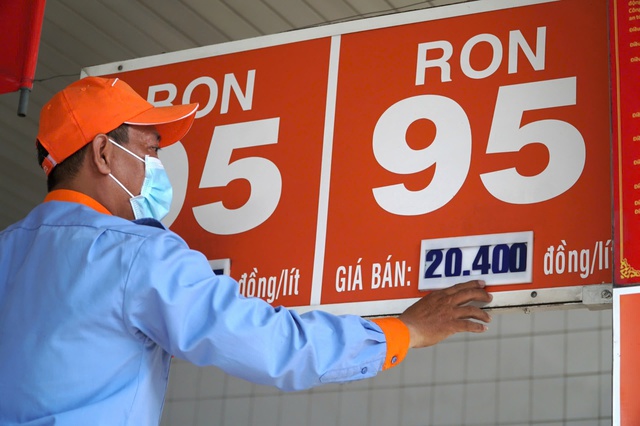 Giá xăng dầu hôm nay 2.4.2025: Thế giới giảm nhẹ, trong nước chiều mai được điều chỉnh thế nào? Giá xăng dầu hôm nay 2.4.2025: Thế giới giảm nhẹ, trong nước chiều mai được điều chỉnh thế nào?