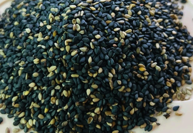 Ăn ngon - ăn khỏe: 7 loại hạt tốt cho người cao huyết áp- Ảnh 2. Ăn ngon - ăn khỏe: 7 loại hạt tốt cho người cao huyết áp- Ảnh 2.