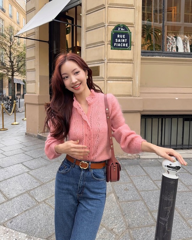 Quần jeans sang trọng - Ảnh 1.