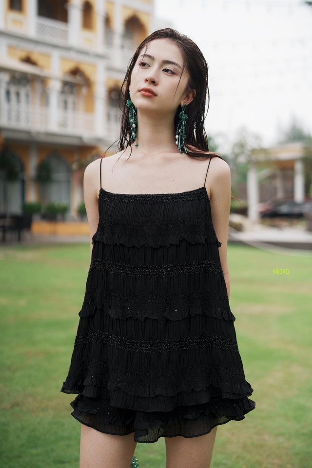 Gợi ý lên đồ thoáng mát, thư thái trong kỳ nghỉ lễ dài - Ảnh 12.