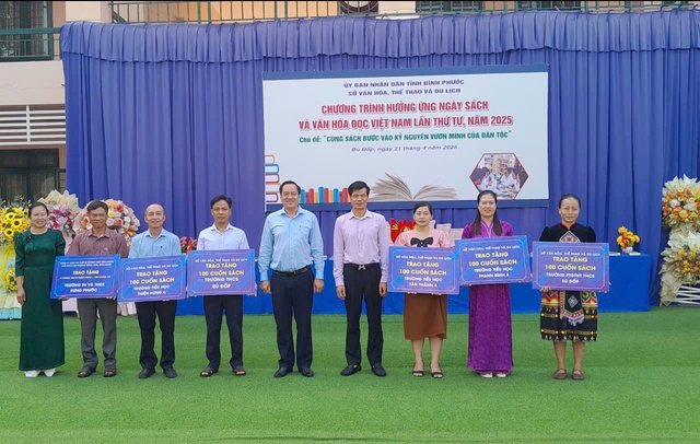 Bình Phước: Lan tỏa Văn hóa đọc lên huyện biên giới Bù Đốp - Ảnh 1.
