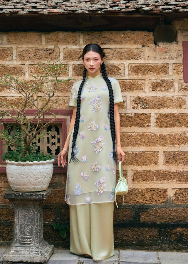 Diện áo dài cách tân đi chơi lễ tháng 4 vừa trẻ trung vừa duyên dáng - Ảnh 6. Diện áo dài cách tân đi chơi lễ tháng 4 vừa trẻ trung vừa duyên dáng - Ảnh 6.