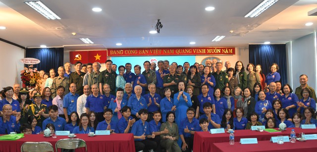 50 năm đất nước thống nhất: Tự hào sống mãi tuổi 20 - Ảnh 5.