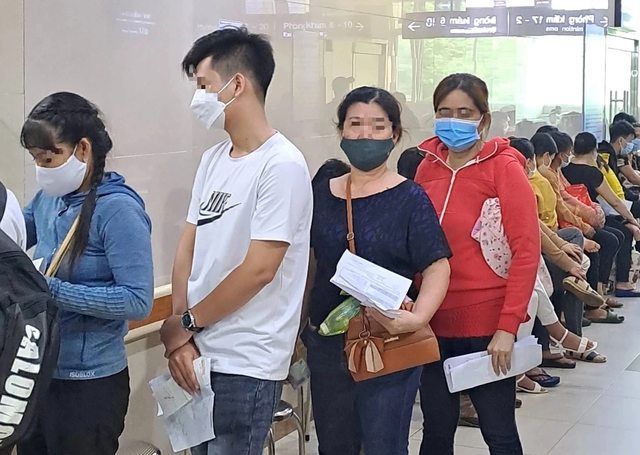 Nhiệt độ cảm nhận ở TP.HCM vọt lên đến 53°C, cần làm gì? - Ảnh 3.
