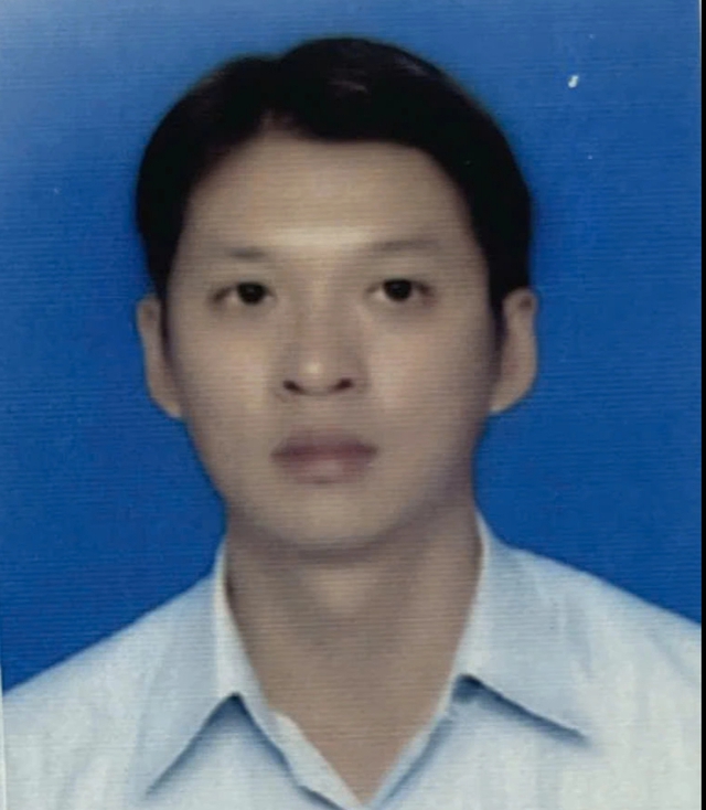 Truy n&atilde; người l&agrave;m giả giấy tờ xin chứng chỉ h&agrave;nh nghề cho b&aacute;c sĩ- Ảnh 1.